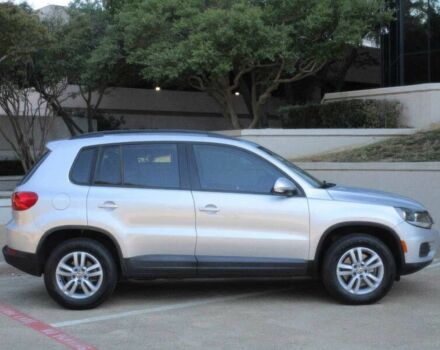 Серый Фольксваген Тигуан, объемом двигателя 2 л и пробегом 70 тыс. км за 4100 $, фото 4 на Automoto.ua