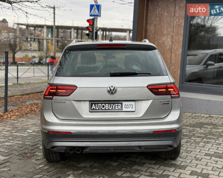 Сірий Фольксваген Тігуан, об'ємом двигуна 1.97 л та пробігом 149 тис. км за 24000 $, фото 5 на Automoto.ua