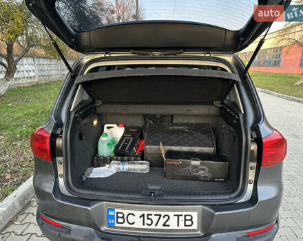 Сірий Фольксваген Тігуан, об'ємом двигуна 1.98 л та пробігом 68 тис. км за 13600 $, фото 11 на Automoto.ua