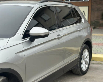 Серый Фольксваген Тигуан, объемом двигателя 1.98 л и пробегом 115 тыс. км за 23300 $, фото 13 на Automoto.ua