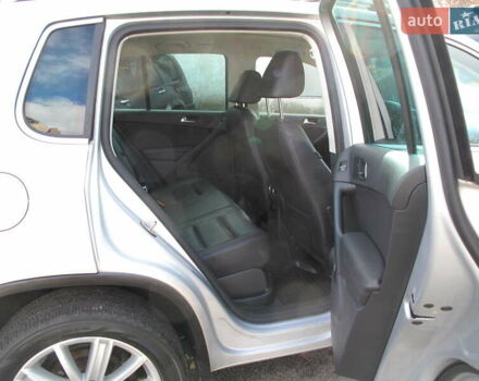 Серый Фольксваген Тигуан, объемом двигателя 2 л и пробегом 186 тыс. км за 14900 $, фото 65 на Automoto.ua