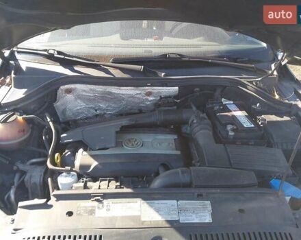 Сірий Фольксваген Тігуан, об'ємом двигуна 1.98 л та пробігом 193 тис. км за 7950 $, фото 9 на Automoto.ua