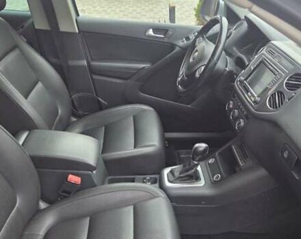 Серый Фольксваген Тигуан, объемом двигателя 1.98 л и пробегом 150 тыс. км за 14500 $, фото 12 на Automoto.ua