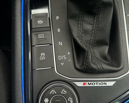 Серый Фольксваген Тигуан, объемом двигателя 1.98 л и пробегом 115 тыс. км за 23300 $, фото 41 на Automoto.ua