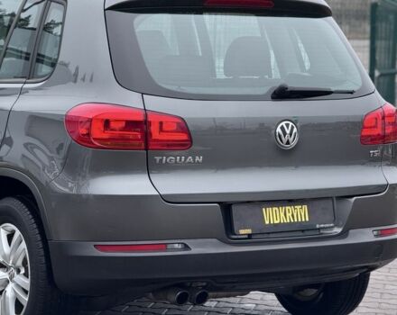 Серый Фольксваген Тигуан, объемом двигателя 2 л и пробегом 169 тыс. км за 12300 $, фото 12 на Automoto.ua