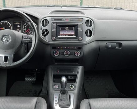 Серый Фольксваген Тигуан, объемом двигателя 2 л и пробегом 169 тыс. км за 12300 $, фото 14 на Automoto.ua