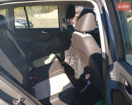 Сірий Фольксваген Тігуан, об'ємом двигуна 1.98 л та пробігом 193 тис. км за 7950 $, фото 7 на Automoto.ua