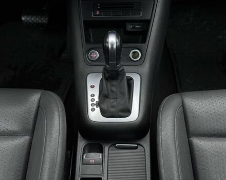 Серый Фольксваген Тигуан, объемом двигателя 2 л и пробегом 169 тыс. км за 12300 $, фото 17 на Automoto.ua