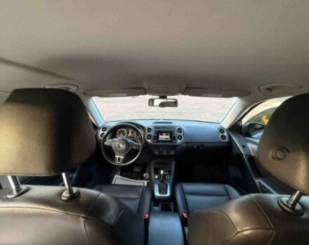 Серый Фольксваген Тигуан, объемом двигателя 2 л и пробегом 74 тыс. км за 7000 $, фото 9 на Automoto.ua