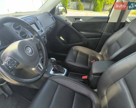 Сірий Фольксваген Тігуан, об'ємом двигуна 1.99 л та пробігом 186 тис. км за 13200 $, фото 10 на Automoto.ua