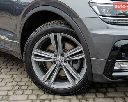 Серый Фольксваген Тигуан, объемом двигателя 1.98 л и пробегом 124 тыс. км за 25700 $, фото 18 на Automoto.ua