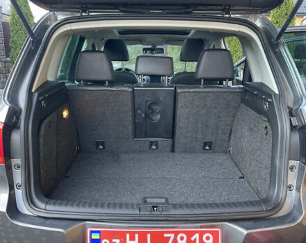 Сірий Фольксваген Тігуан, об'ємом двигуна 2 л та пробігом 205 тис. км за 10800 $, фото 13 на Automoto.ua