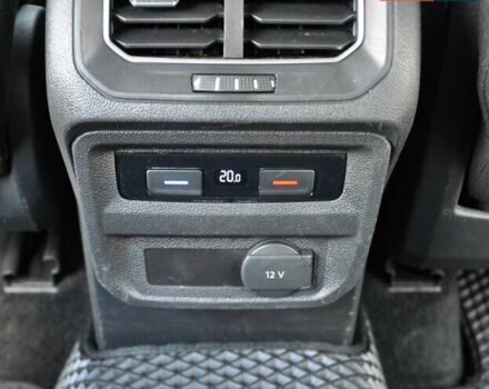 Сірий Фольксваген Тігуан, об'ємом двигуна 1.98 л та пробігом 174 тис. км за 20300 $, фото 21 на Automoto.ua