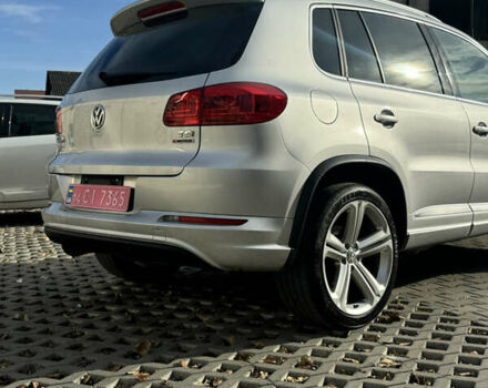 Сірий Фольксваген Тігуан, об'ємом двигуна 2 л та пробігом 175 тис. км за 12750 $, фото 7 на Automoto.ua