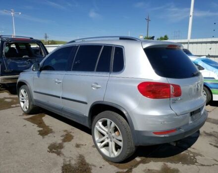 Сірий Фольксваген Тігуан, об'ємом двигуна 2 л та пробігом 120 тис. км за 7900 $, фото 3 на Automoto.ua