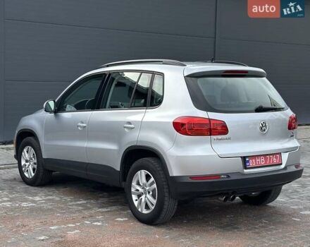 Сірий Фольксваген Тігуан, об'ємом двигуна 1.98 л та пробігом 171 тис. км за 15999 $, фото 3 на Automoto.ua