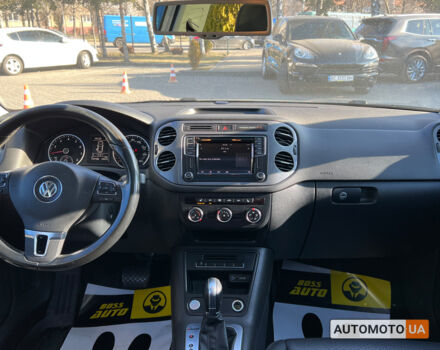 Сірий Фольксваген Тігуан, об'ємом двигуна 2 л та пробігом 137 тис. км за 16700 $, фото 11 на Automoto.ua