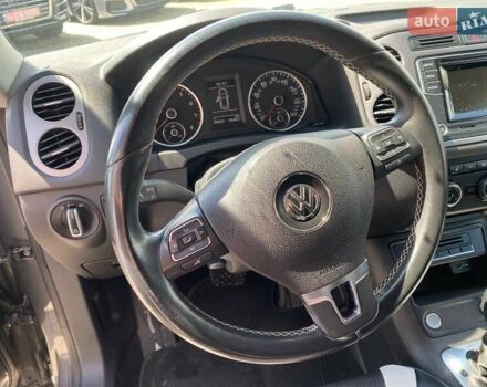 Серый Фольксваген Тигуан, объемом двигателя 1.98 л и пробегом 99 тыс. км за 12300 $, фото 11 на Automoto.ua
