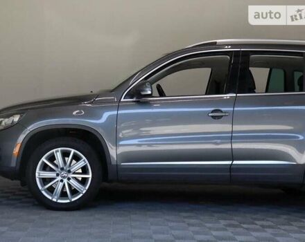 Серый Фольксваген Тигуан, объемом двигателя 2 л и пробегом 129 тыс. км за 3000 $, фото 5 на Automoto.ua