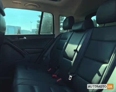 Сірий Фольксваген Тігуан, об'ємом двигуна 2 л та пробігом 137 тис. км за 16700 $, фото 10 на Automoto.ua