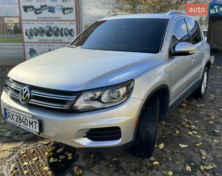 Серый Фольксваген Тигуан, объемом двигателя 1.98 л и пробегом 115 тыс. км за 12999 $, фото 2 на Automoto.ua