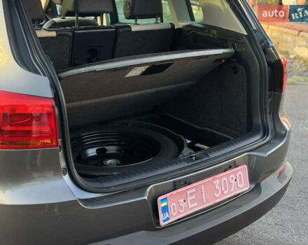 Серый Фольксваген Тигуан, объемом двигателя 2 л и пробегом 199 тыс. км за 12200 $, фото 21 на Automoto.ua