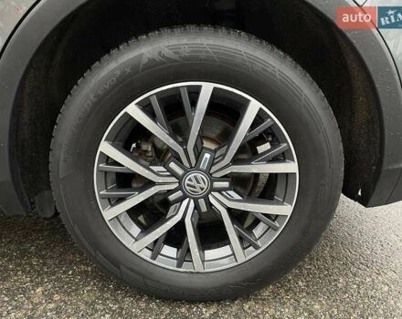 Серый Фольксваген Тигуан, объемом двигателя 1.98 л и пробегом 170 тыс. км за 18999 $, фото 41 на Automoto.ua