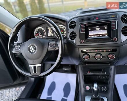 Серый Фольксваген Тигуан, объемом двигателя 2 л и пробегом 135 тыс. км за 11950 $, фото 68 на Automoto.ua