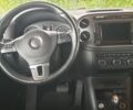 Фольксваген Тигуан 2016 в Харькове на Automoto.ua Серый Фольксваген Тигуан, объемом двигателя 2 л и пробегом 161 тыс. км за 13000 $, фото 10 на Automoto.ua