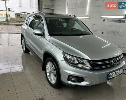 Серый Фольксваген Тигуан, объемом двигателя 1.98 л и пробегом 117 тыс. км за 14500 $, фото 6 на Automoto.ua