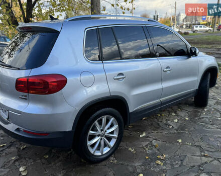 Серый Фольксваген Тигуан, объемом двигателя 1.98 л и пробегом 115 тыс. км за 12999 $, фото 7 на Automoto.ua