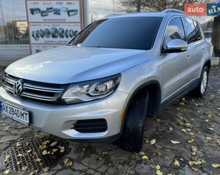 Серый Фольксваген Тигуан, объемом двигателя 1.98 л и пробегом 115 тыс. км за 12999 $, фото 4 на Automoto.ua