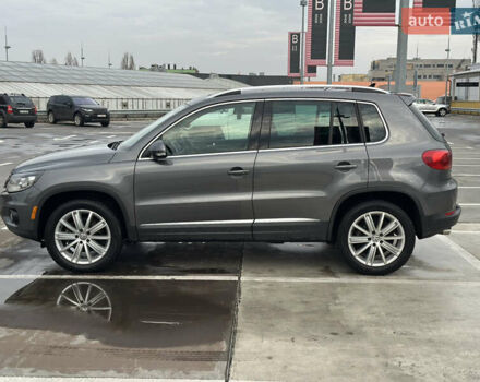 Серый Фольксваген Тигуан, объемом двигателя 1.98 л и пробегом 105 тыс. км за 15400 $, фото 7 на Automoto.ua