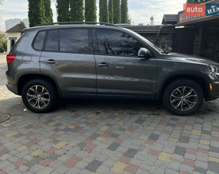 Сірий Фольксваген Тігуан, об'ємом двигуна 1.98 л та пробігом 234 тис. км за 9999 $, фото 2 на Automoto.ua