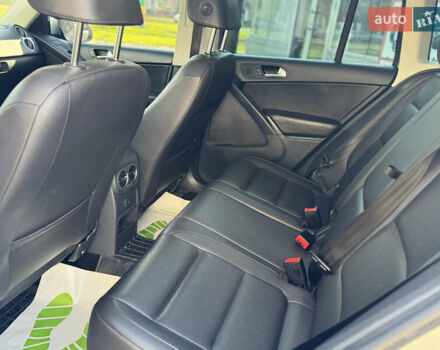 Серый Фольксваген Тигуан, объемом двигателя 1.98 л и пробегом 115 тыс. км за 12999 $, фото 11 на Automoto.ua