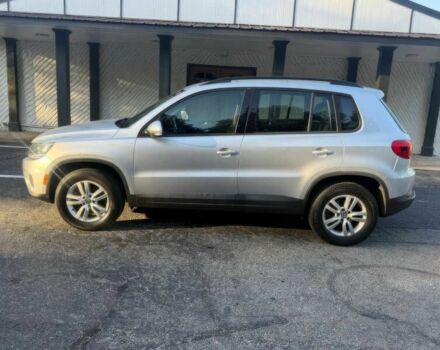 Сірий Фольксваген Тігуан, об'ємом двигуна 2 л та пробігом 71 тис. км за 7600 $, фото 4 на Automoto.ua