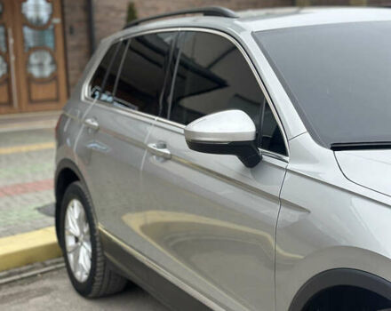 Серый Фольксваген Тигуан, объемом двигателя 1.98 л и пробегом 115 тыс. км за 23300 $, фото 11 на Automoto.ua