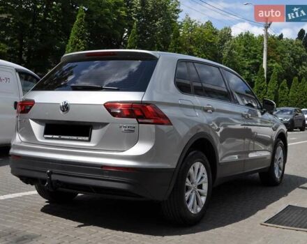 Сірий Фольксваген Тігуан, об'ємом двигуна 1.98 л та пробігом 174 тис. км за 20300 $, фото 9 на Automoto.ua