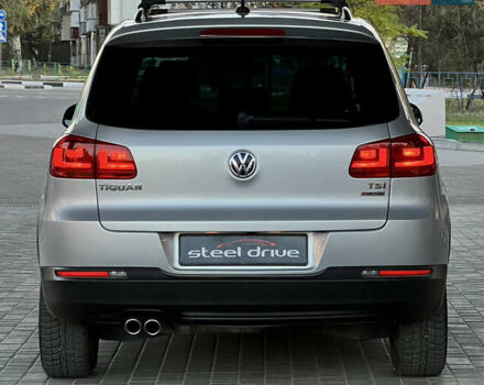 Сірий Фольксваген Тігуан, об'ємом двигуна 1.98 л та пробігом 128 тис. км за 14699 $, фото 4 на Automoto.ua