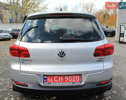 Серый Фольксваген Тигуан, объемом двигателя 2 л и пробегом 186 тыс. км за 14900 $, фото 8 на Automoto.ua