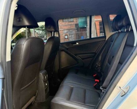 Серый Фольксваген Тигуан, объемом двигателя 2 л и пробегом 74 тыс. км за 7000 $, фото 10 на Automoto.ua