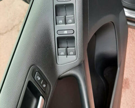 Сірий Фольксваген Тігуан, об'ємом двигуна 2 л та пробігом 206 тис. км за 12600 $, фото 23 на Automoto.ua