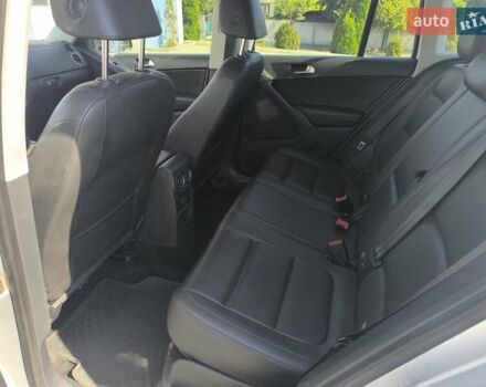 Сірий Фольксваген Тігуан, об'ємом двигуна 1.99 л та пробігом 186 тис. км за 13200 $, фото 12 на Automoto.ua