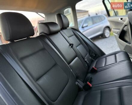 Серый Фольксваген Тигуан, объемом двигателя 2 л и пробегом 135 тыс. км за 11950 $, фото 79 на Automoto.ua