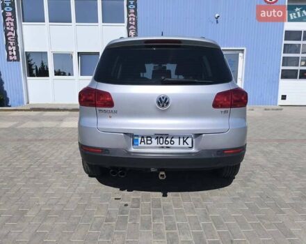 Сірий Фольксваген Тігуан, об'ємом двигуна 1.99 л та пробігом 186 тис. км за 13200 $, фото 3 на Automoto.ua