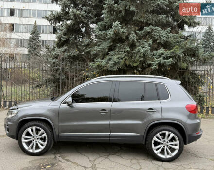 Серый Фольксваген Тигуан, объемом двигателя 2 л и пробегом 163 тыс. км за 15700 $, фото 15 на Automoto.ua
