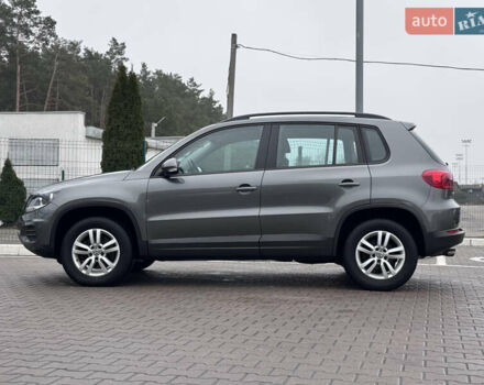 Серый Фольксваген Тигуан, объемом двигателя 2 л и пробегом 169 тыс. км за 12300 $, фото 10 на Automoto.ua