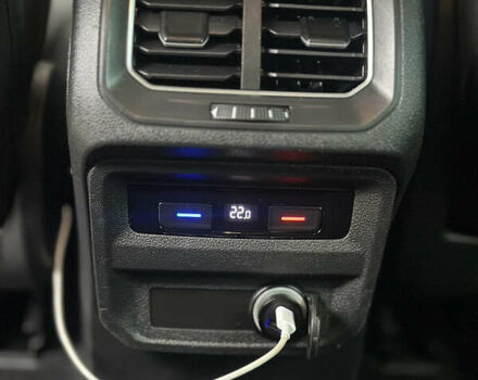 Серый Фольксваген Тигуан, объемом двигателя 1.98 л и пробегом 115 тыс. км за 23300 $, фото 31 на Automoto.ua