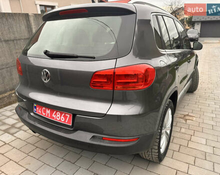 Сірий Фольксваген Тігуан, об'ємом двигуна 1.98 л та пробігом 196 тис. км за 12900 $, фото 4 на Automoto.ua
