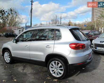 Серый Фольксваген Тигуан, объемом двигателя 2 л и пробегом 186 тыс. км за 14900 $, фото 7 на Automoto.ua